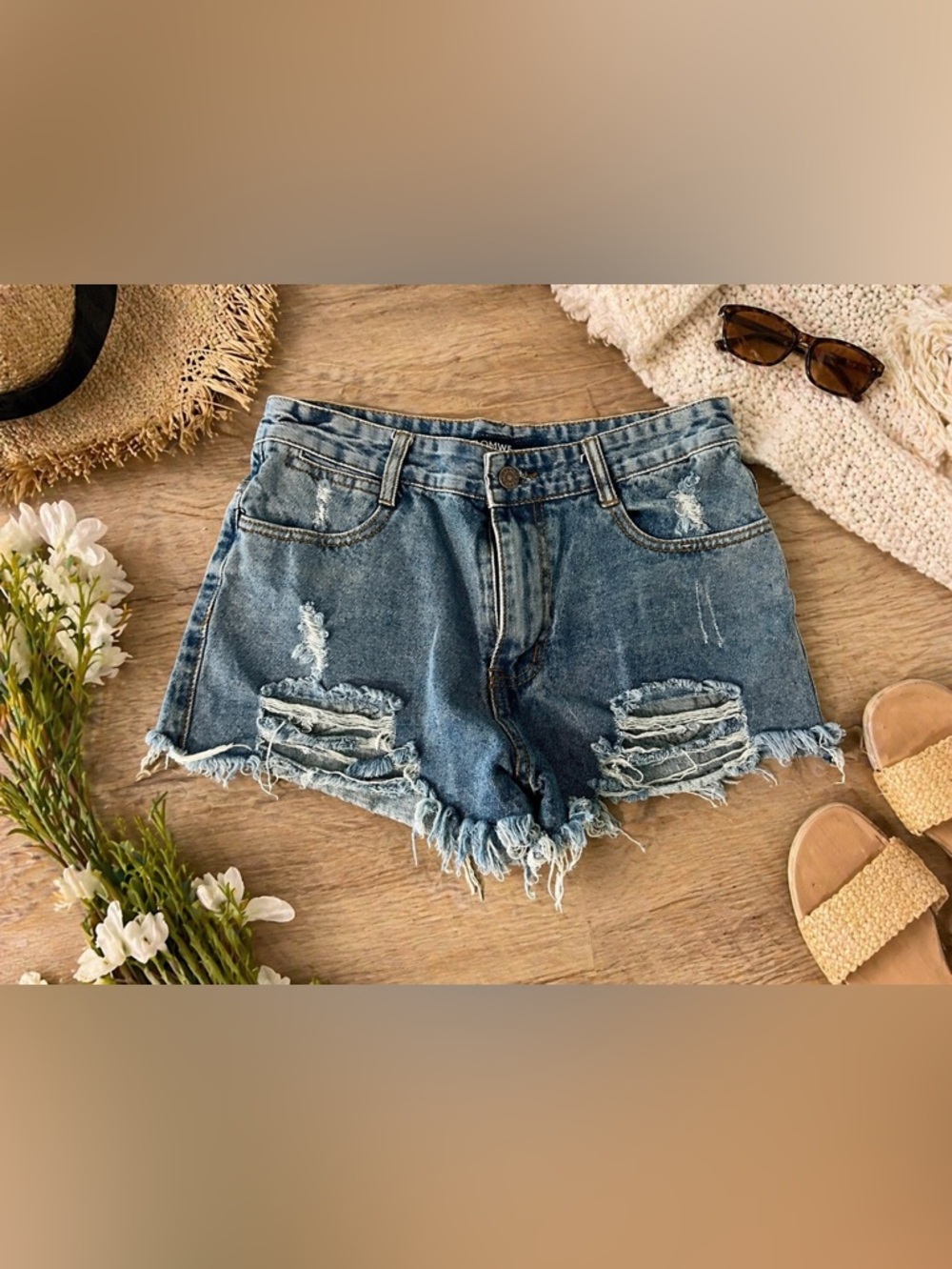 ROMWE Distressed Denim Cutoff Shorts Size M High Rise Frayed Hem Festival